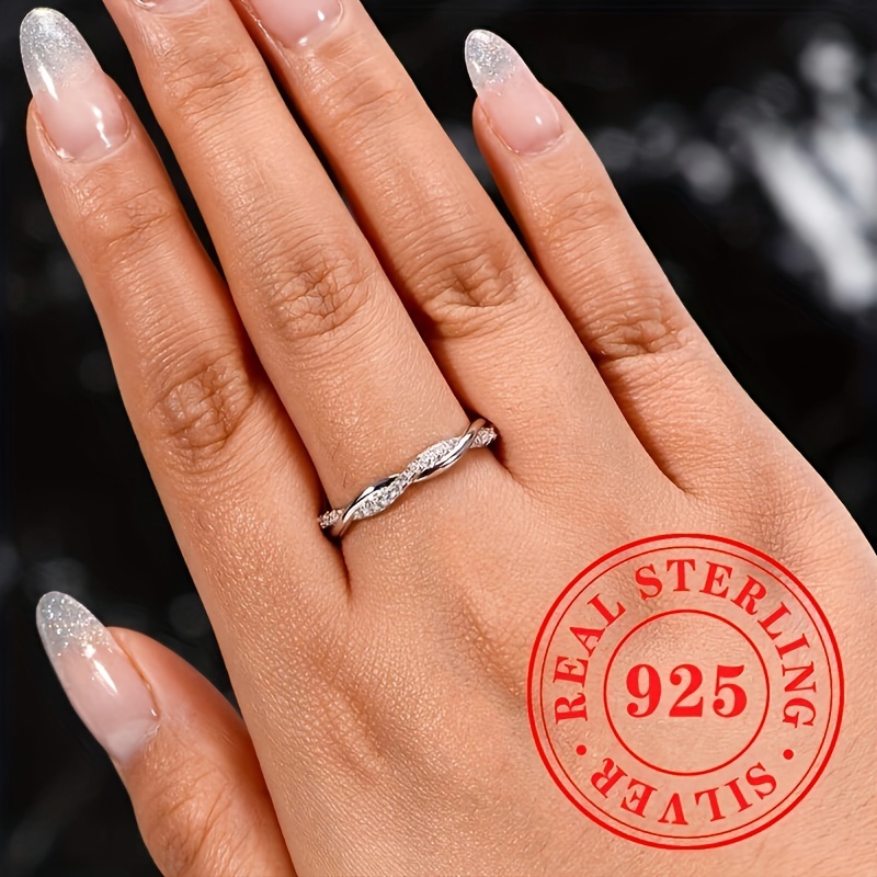 925 Sterling Silver Classic Cross Wrapped Synthetic Zirconia Ring